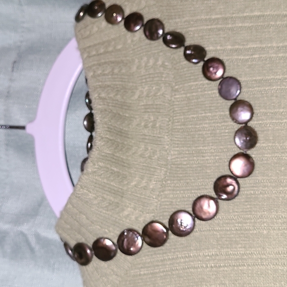 Black Peacock Freshwater Coin Pearls 16" Necklace with Fancy Silver Clasp - Picture 1 of 9